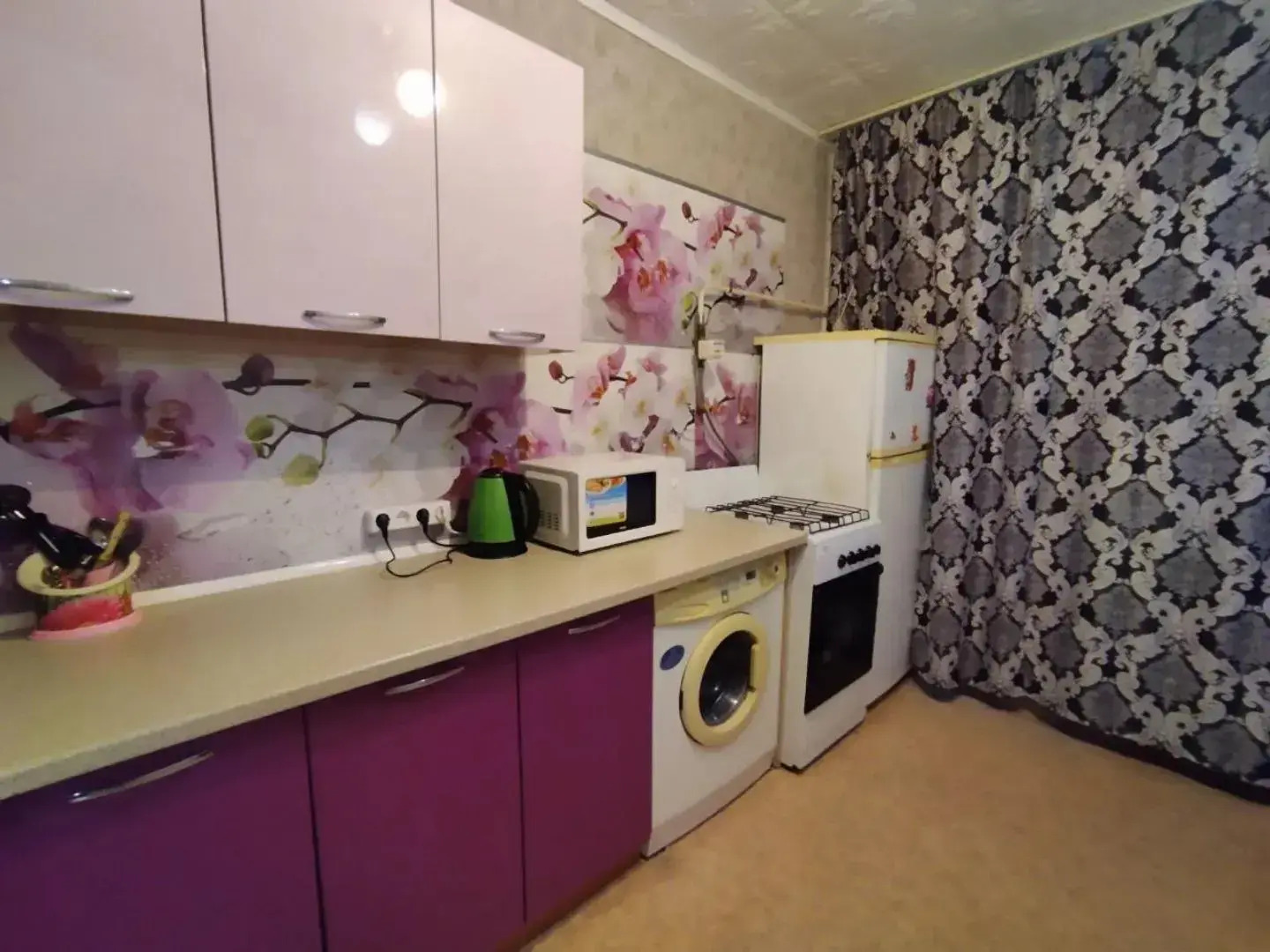 Домашний очаг на улице Артема 98