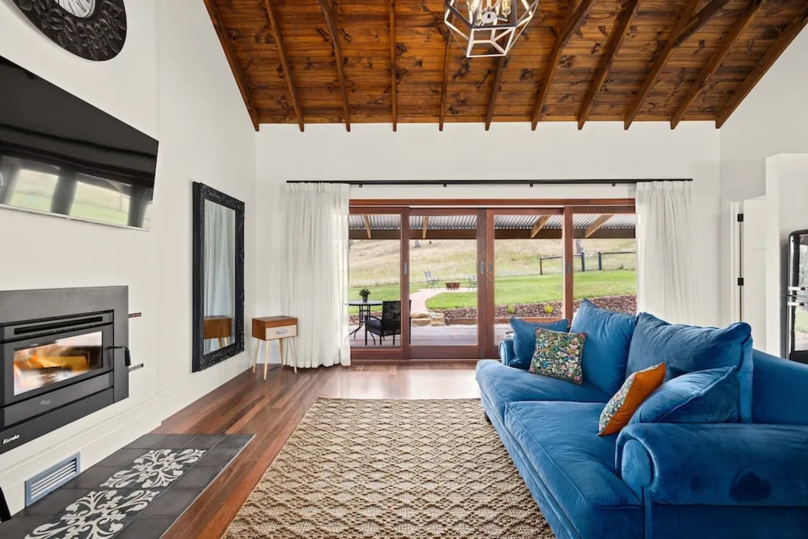 Grandview Accommodation - Hideaway Huts