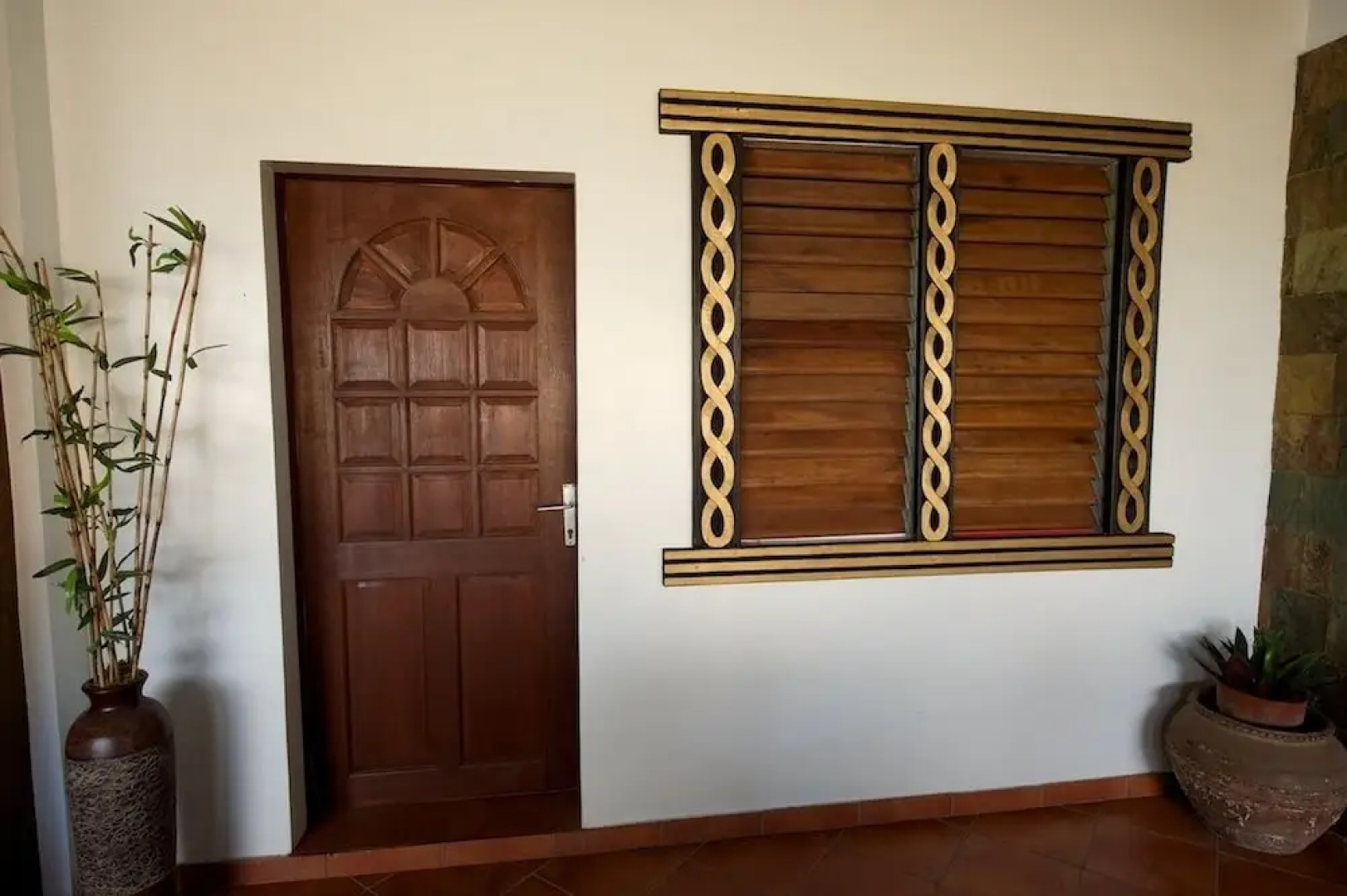 Thresher Cove Dive Resort