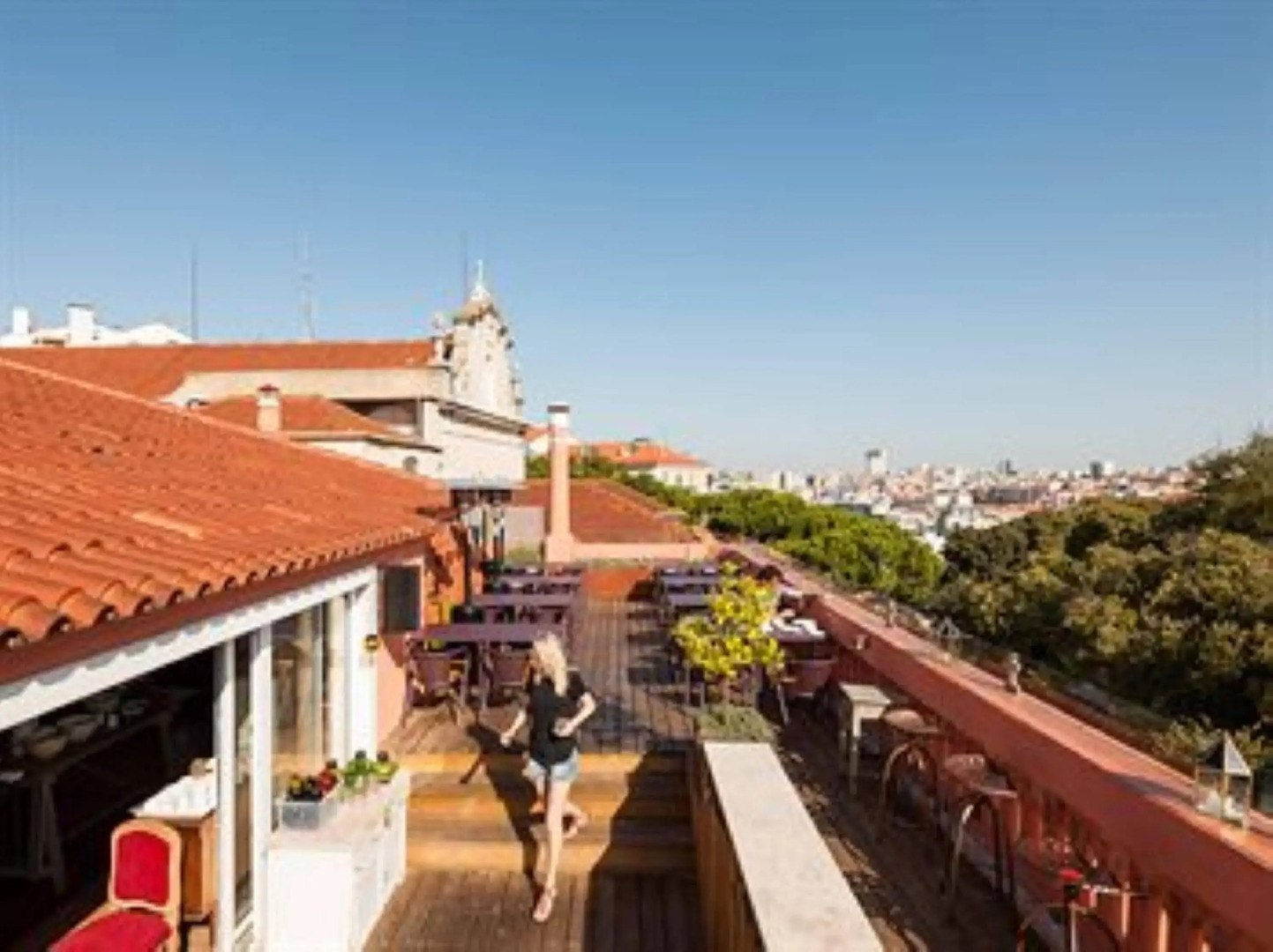 The Independente Suites & Terrace