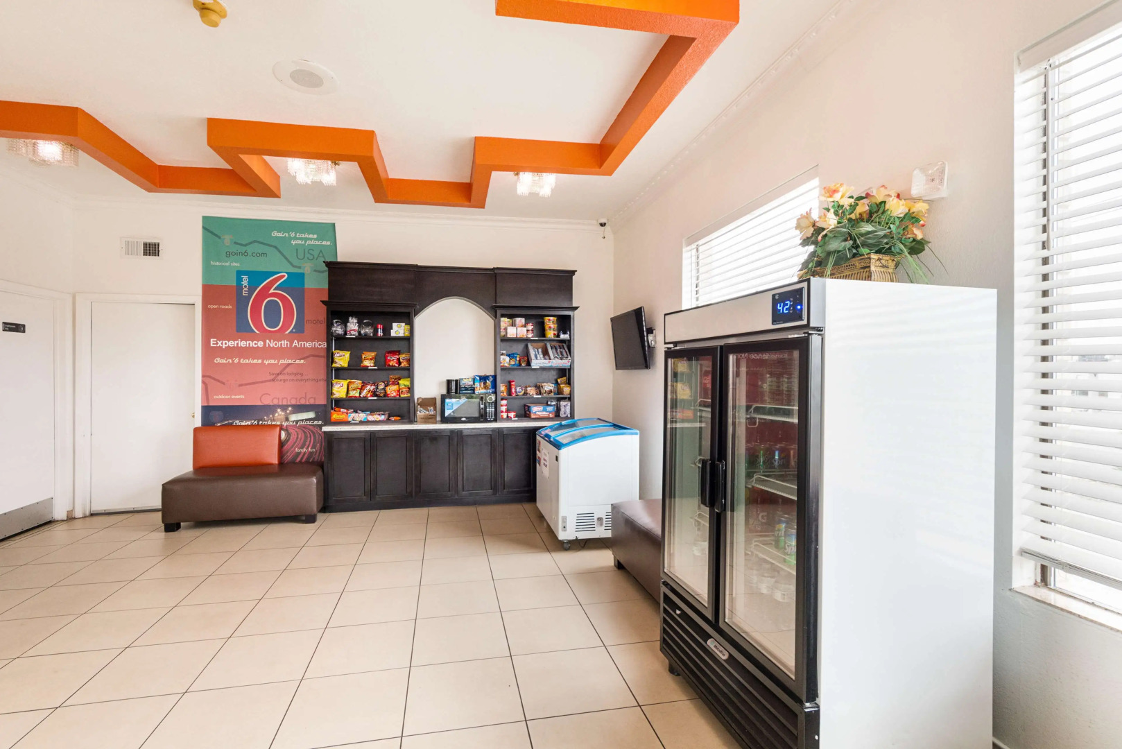 Motel 6 San Antonio, TX - Fiesta Trails