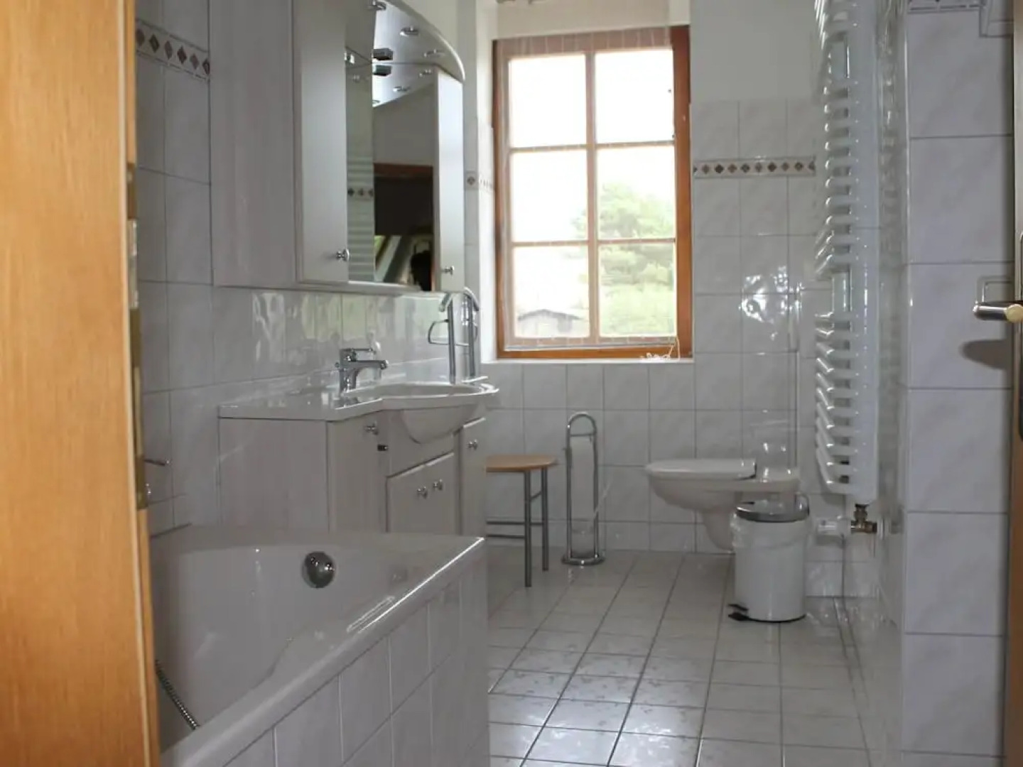 Gutshaus in Gressow mit Teich