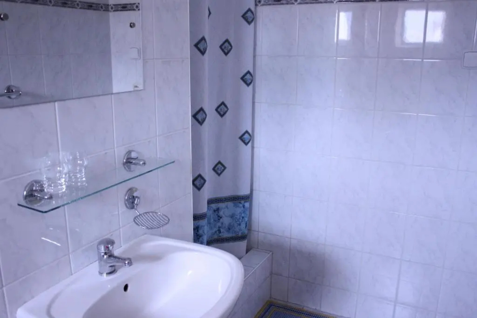 Boarding House Koras