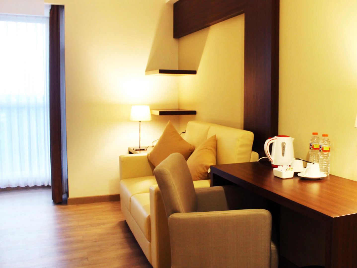 Hotel Gunawangsa MERR