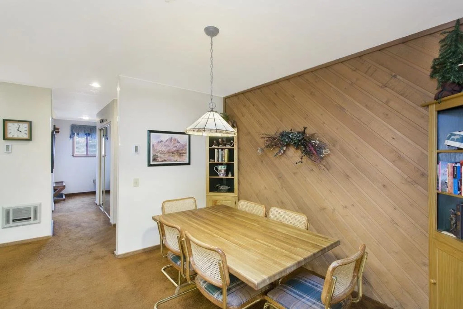 Aspen Creek by 101 Great Escapes