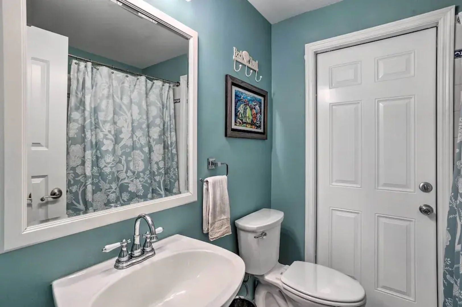 Poolside Paradise w/ Tropical Hut in Palm Beach