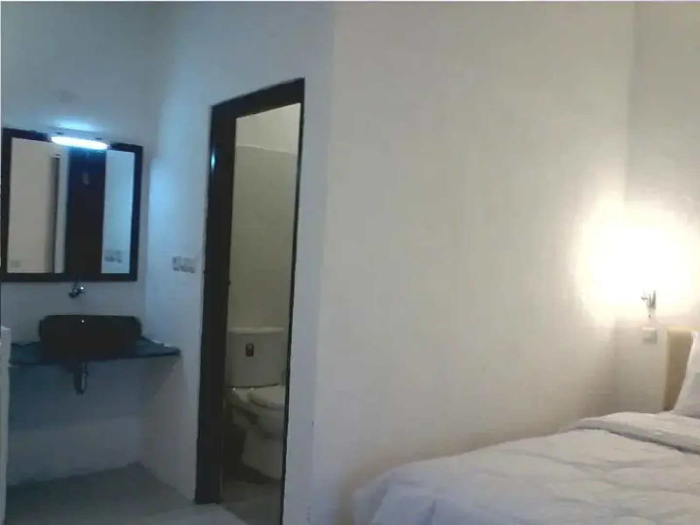 Puri Menoreh Hotel and Restaurant Borobudur