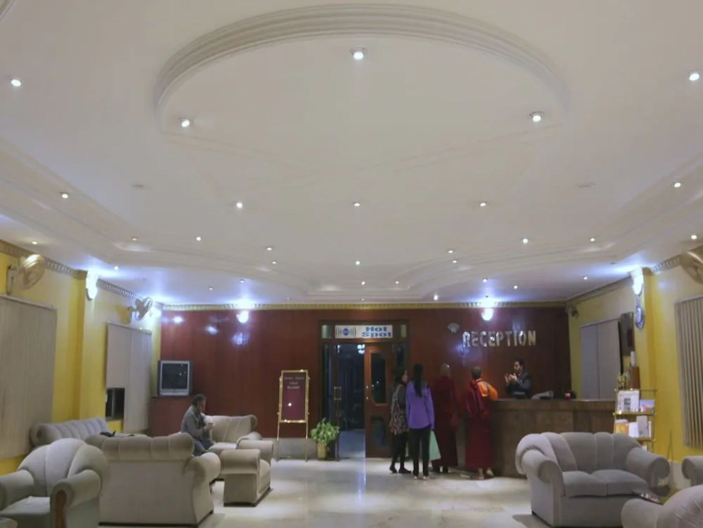 Hotel Tokyo Vihar