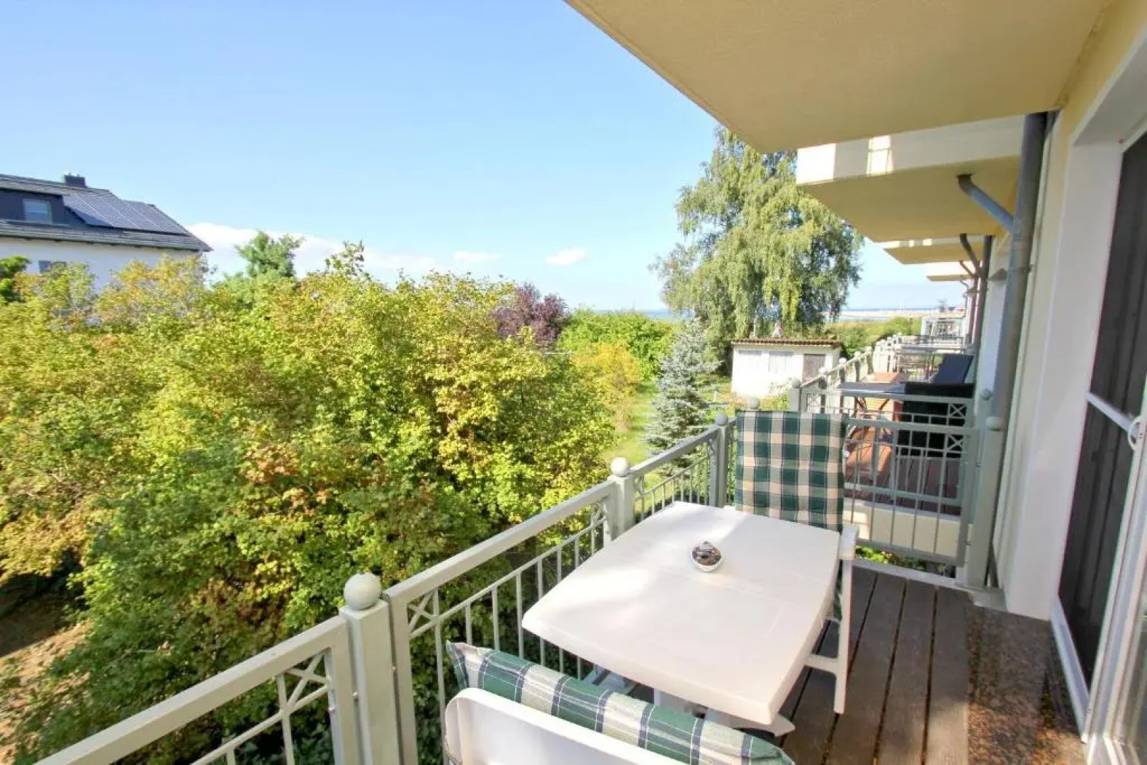 Strandvilla Böck FeWo 10 strandnah, Balkon, Meerblick