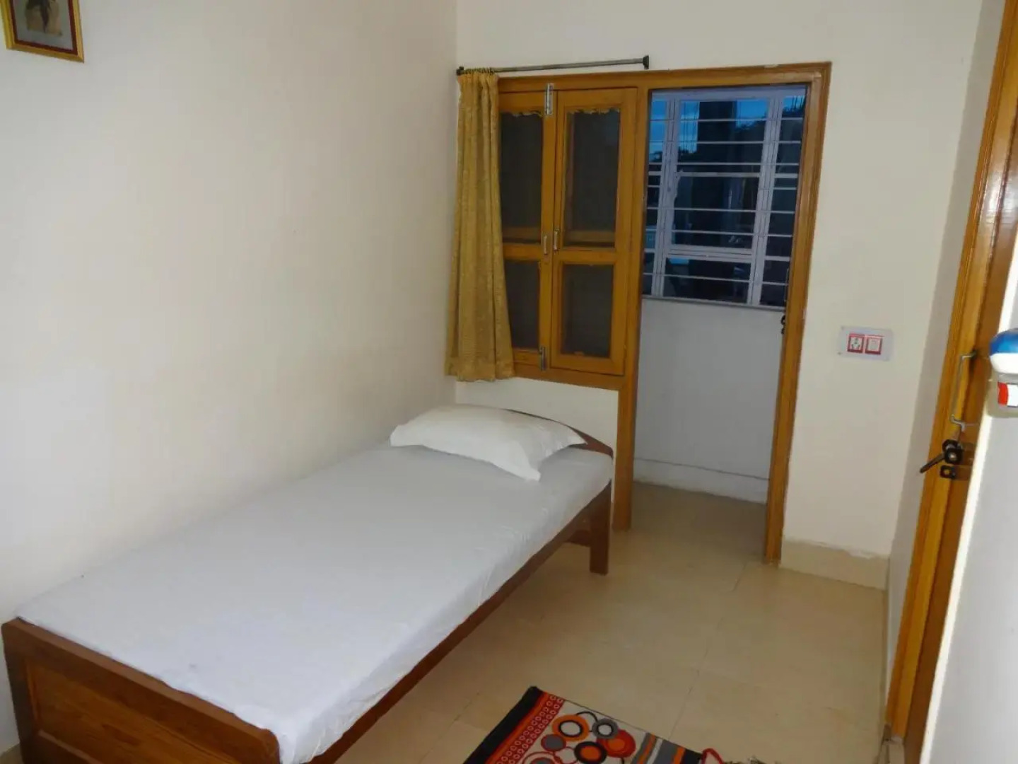 Harsh & Yash Guest House