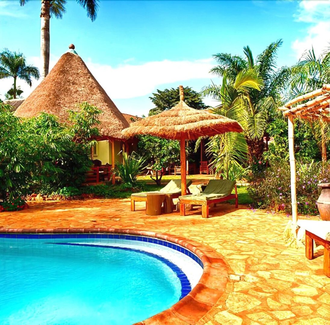 Source Of The Smile Hotel & Guesthouse