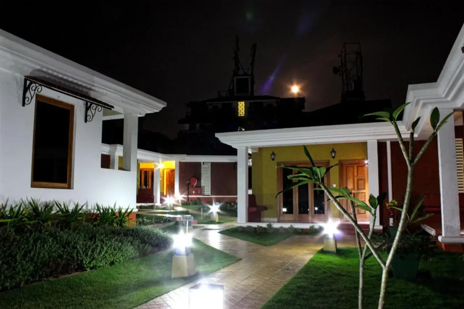 The Grand Leoney Resort