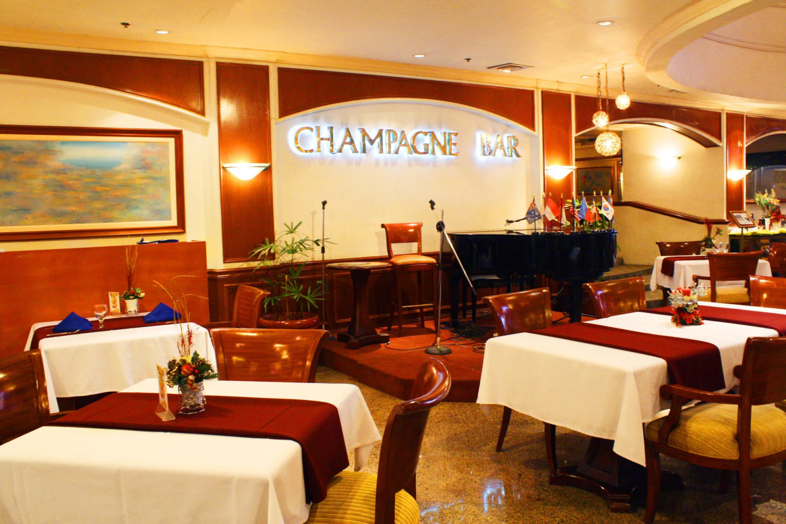 Grand Regal Hotel Davao