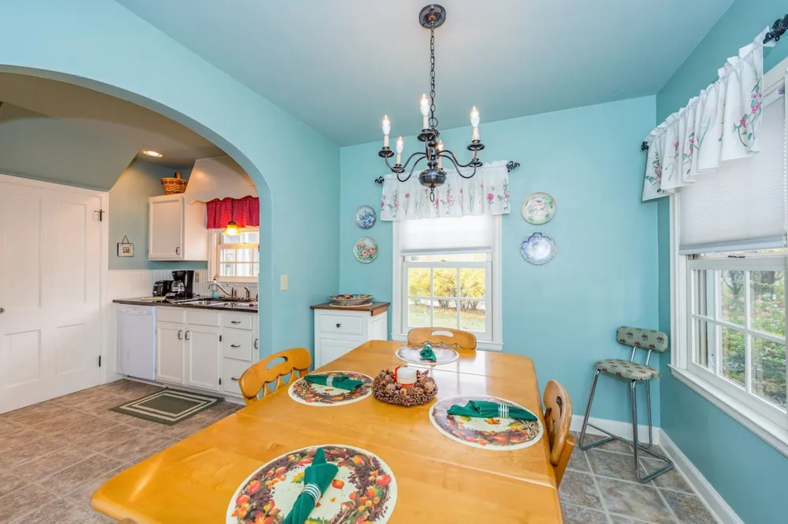 119 Old State 10 Rd Cottage