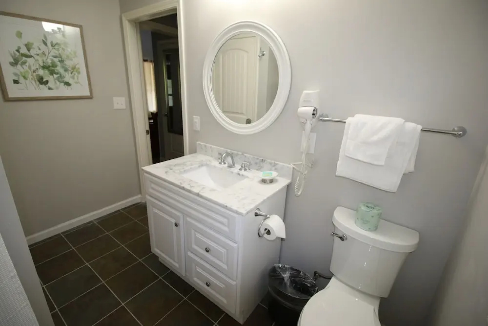 The Dahlonega Square Hotel & Villlas