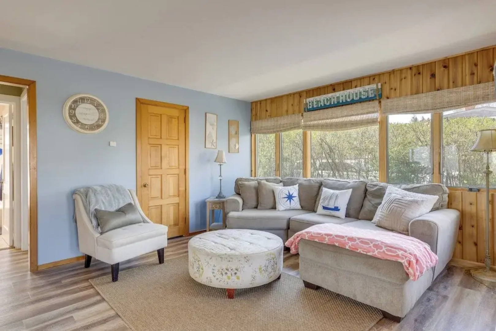 Amazing Rocky Point Retreat Overlooking the Sound!