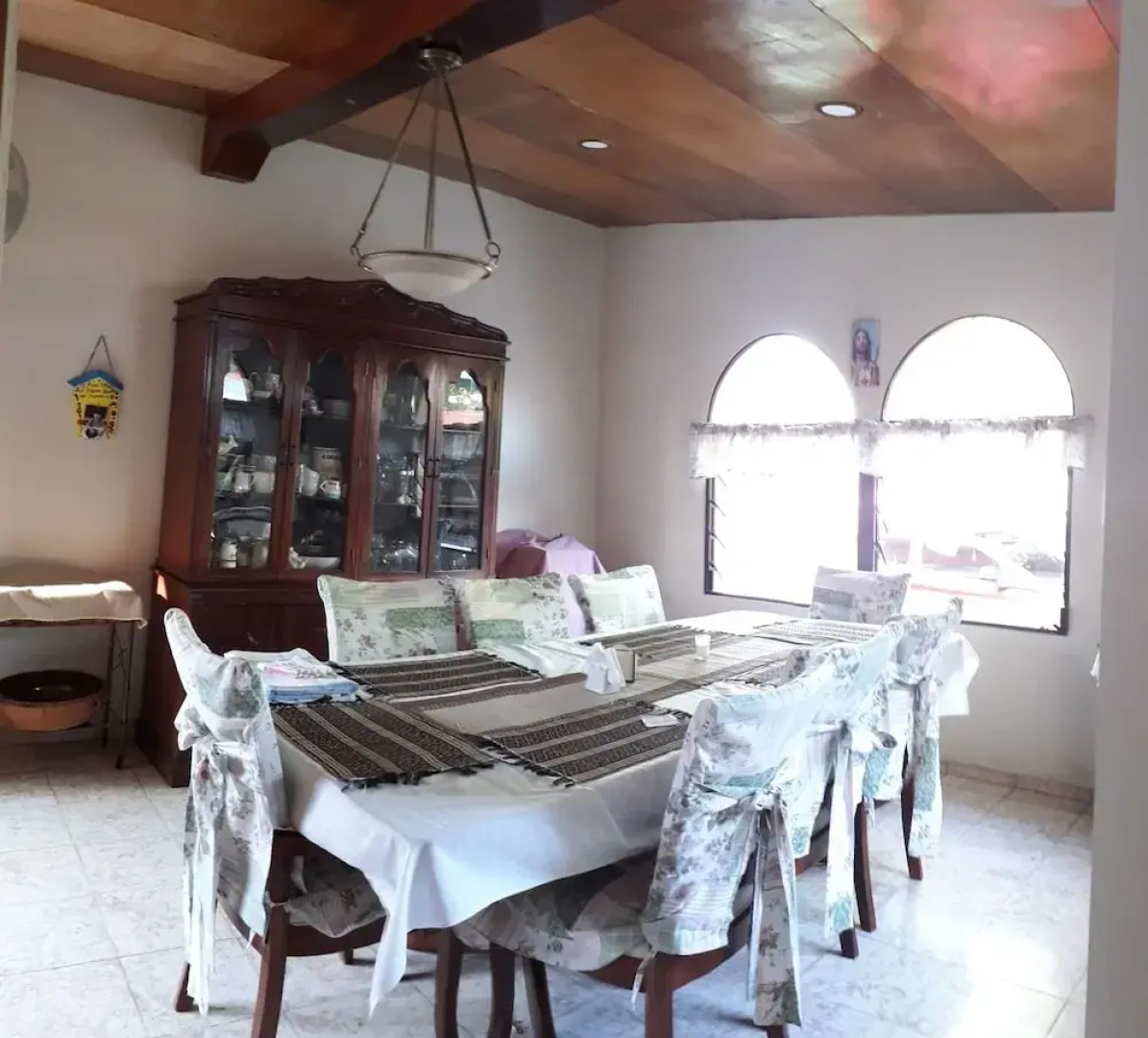 Hostal La Toscana