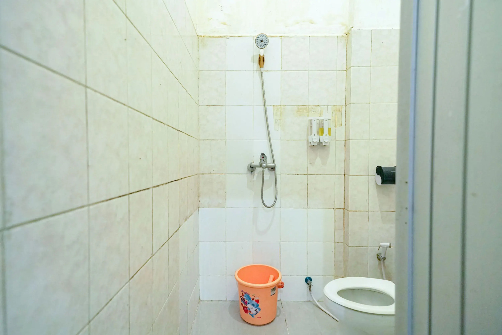 RedDoorz Syariah near Exit Toll Puncak