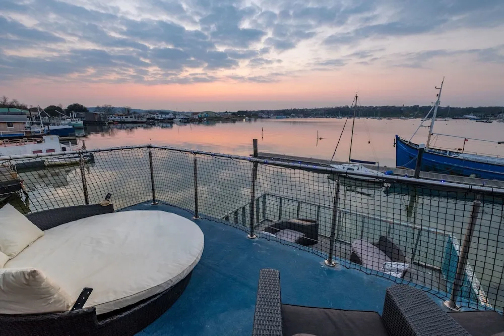 Houseboat Harbourside View