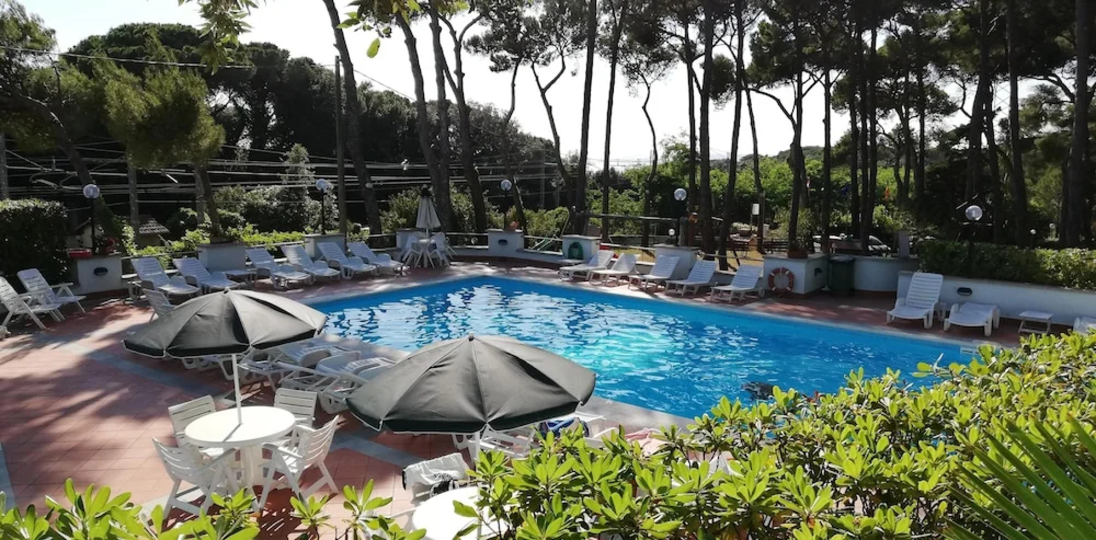 Studio in Castiglioncello, With Wonderful sea View, Shared Pool and Enclosed Garden Near the Beach