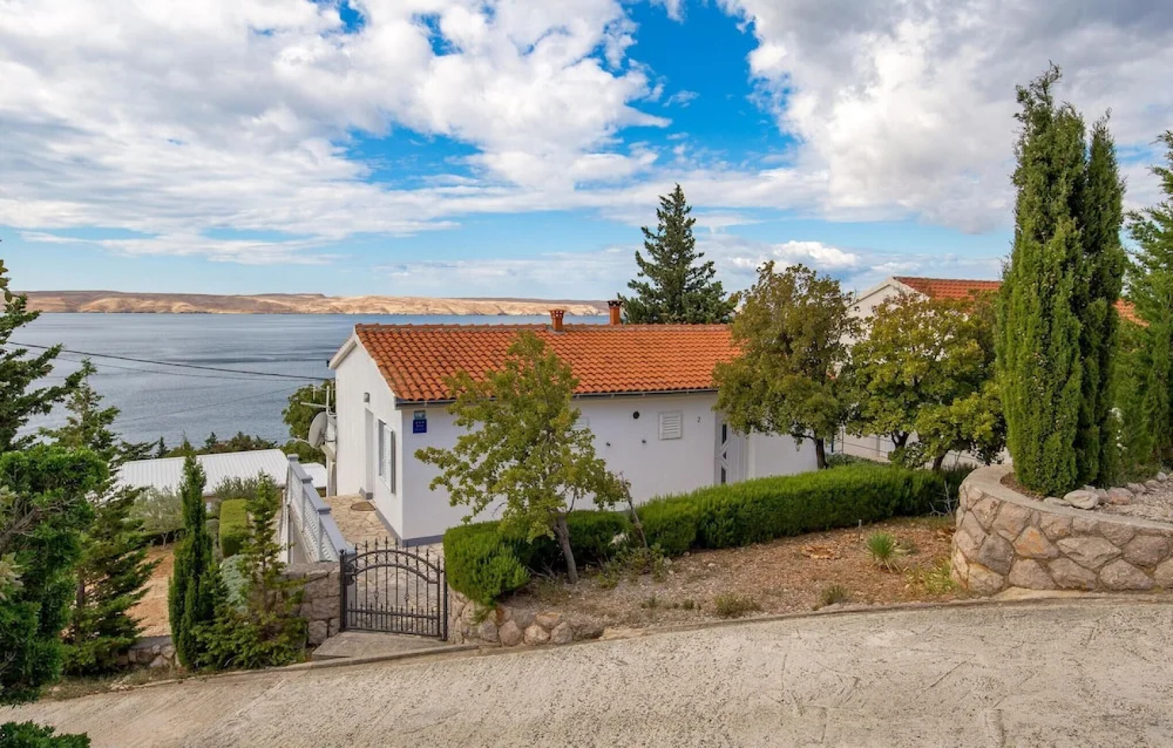 Awesome Home in Baric Draga With Wifi and 1 Bedrooms