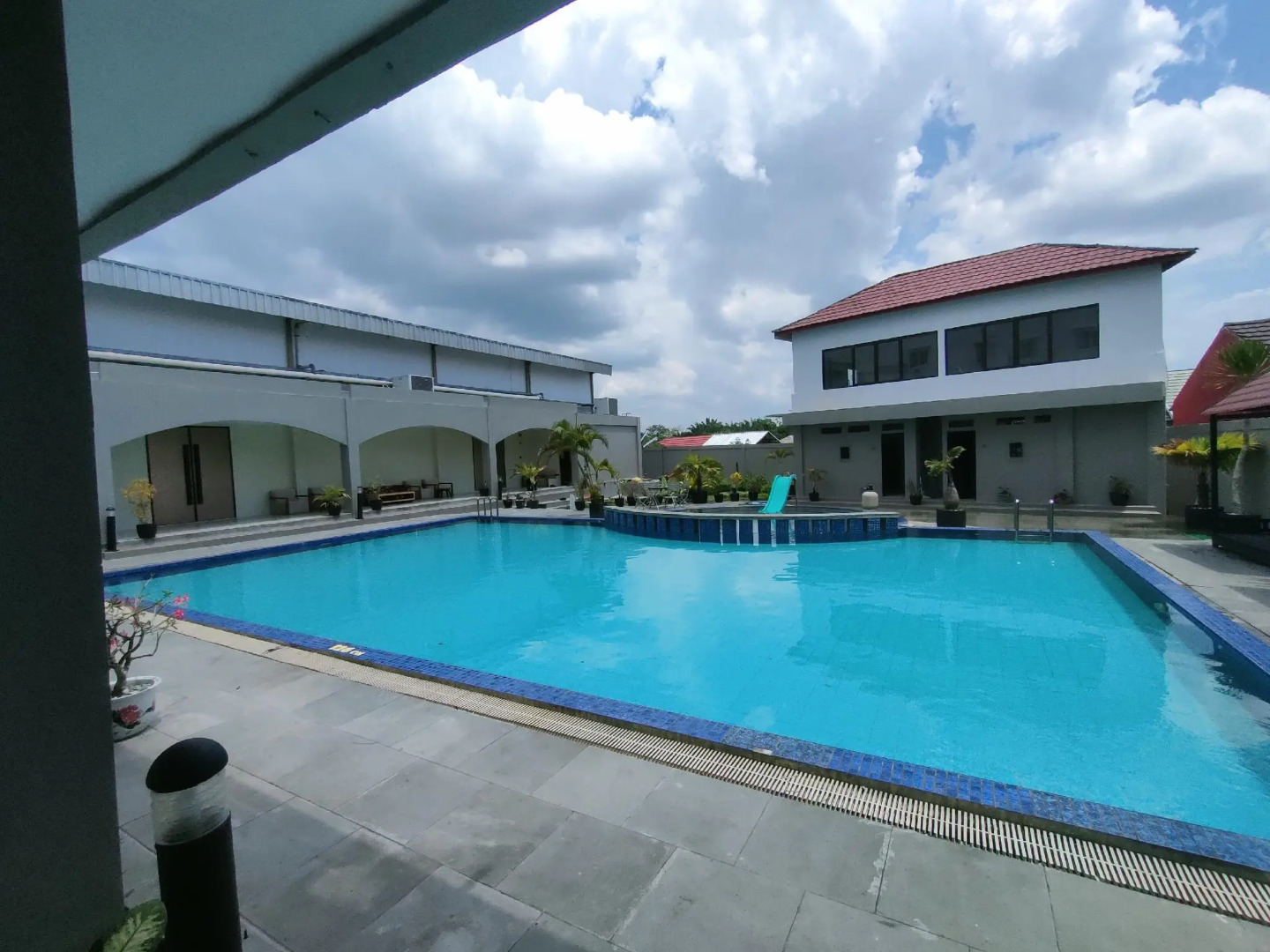 Brits Hotel Pangkalan Bun