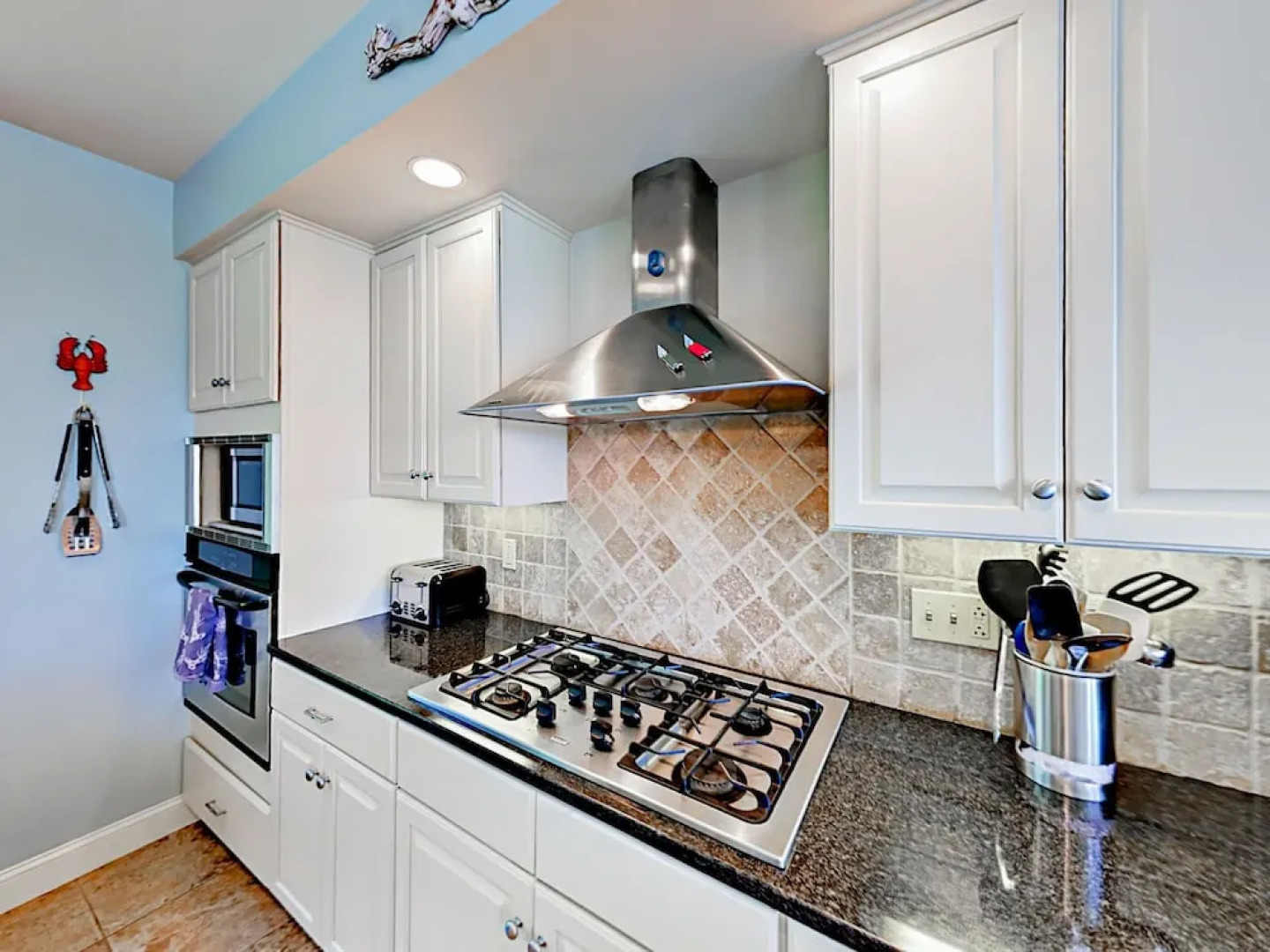 7 Spyglass Hill Rd Home 4 Bedrooms 3.5 Bathrooms Home