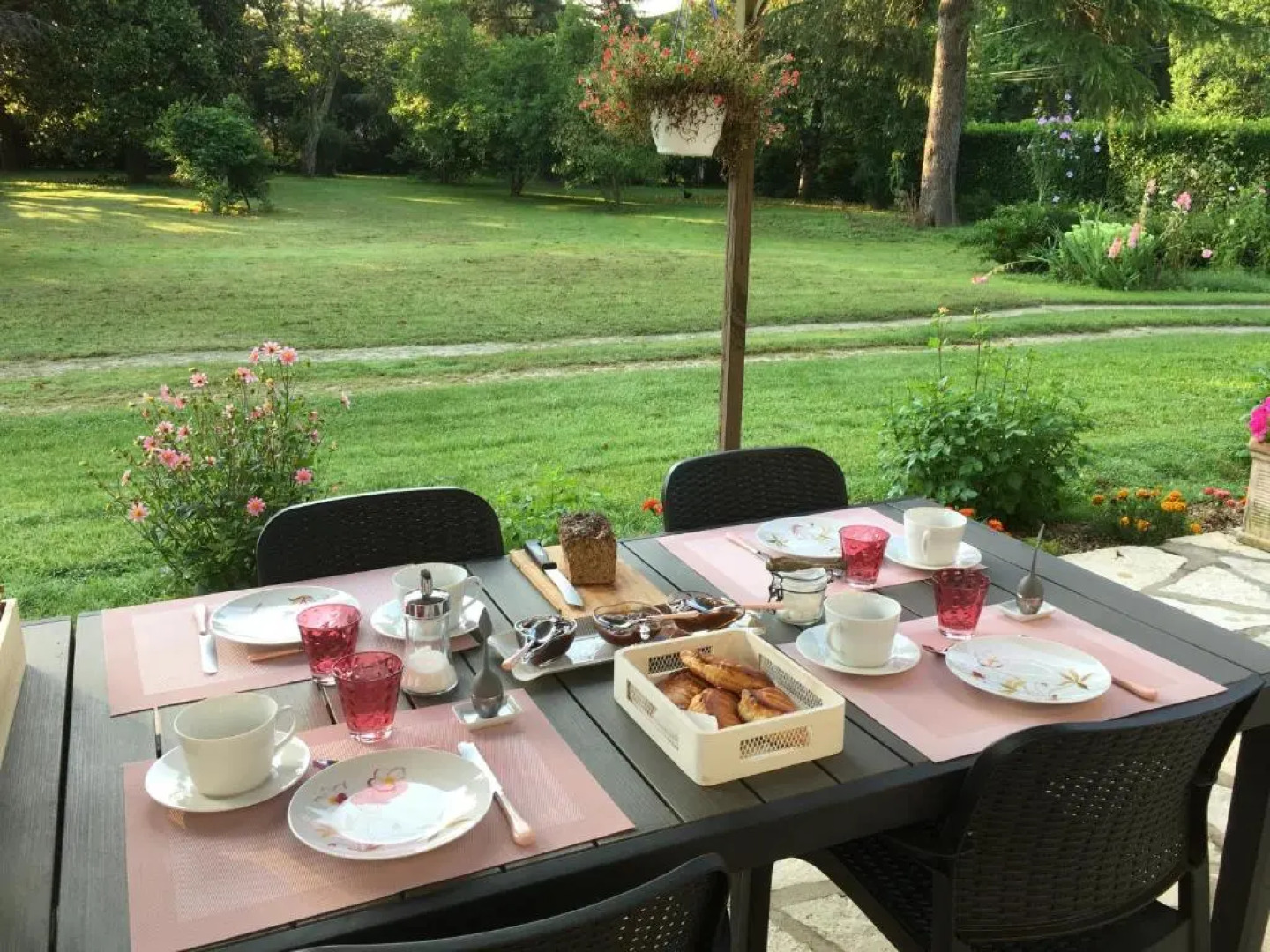 Chambres d'hôtes de charme au REFUGE DU PEINTRE prés de St Emilion