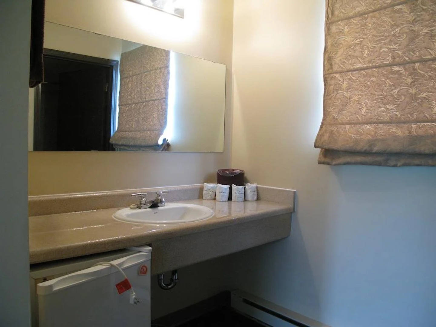 Hotel Viewmont Residency Ltd.