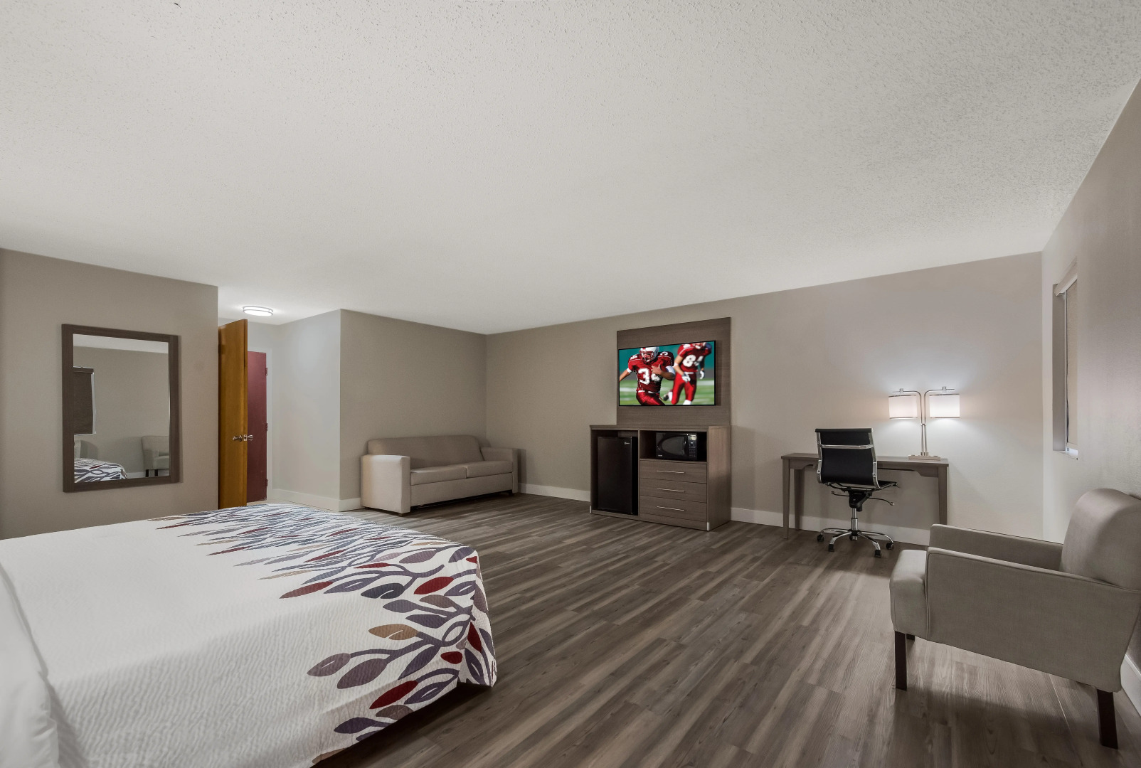 RODEWAY INN and SUITES