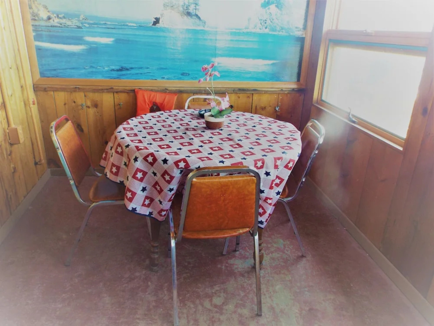 Crooked Lake Resort Cabin 3 ( Cozy Corner ) Holiday home 3 BestStayz.1