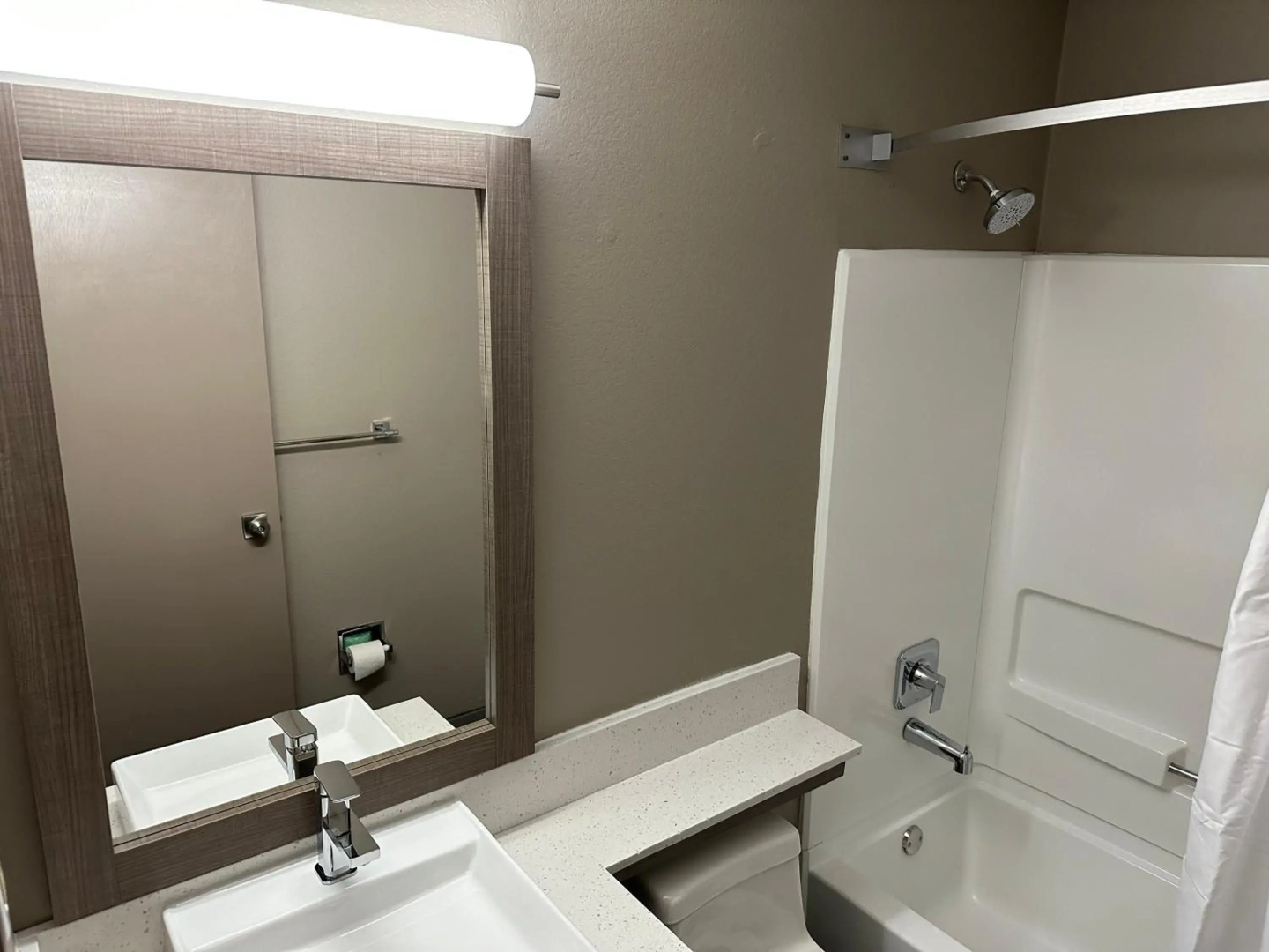 Super 8 By Wyndham Belleville