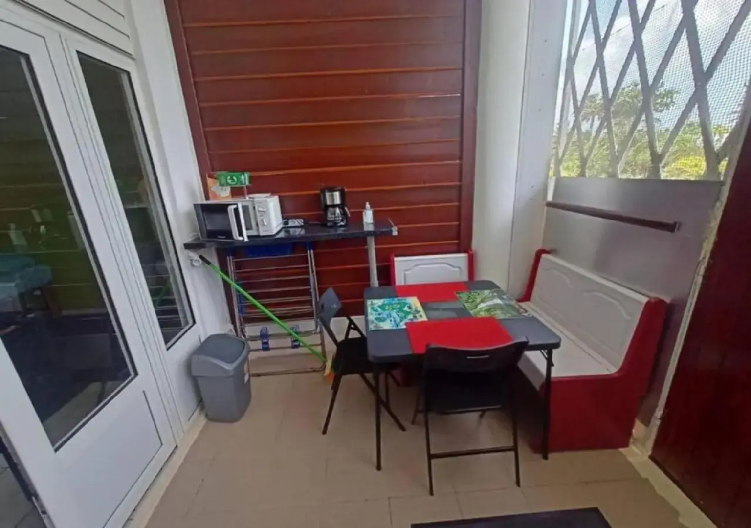 Super Studio en résidence face à la plage