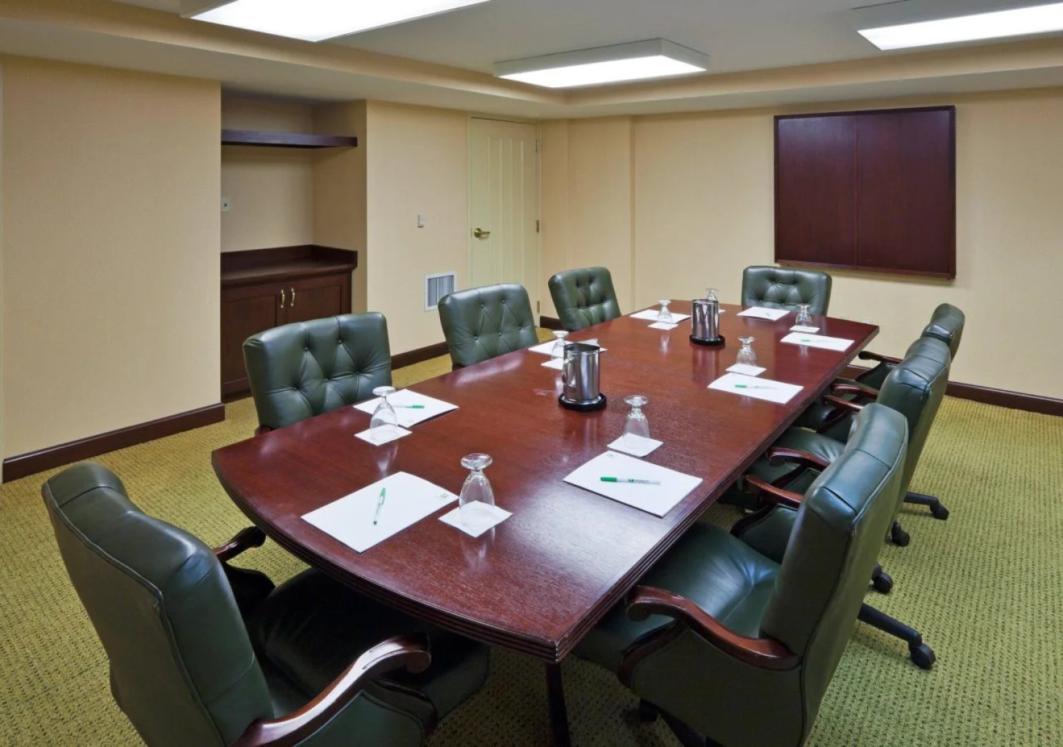 Holiday Inn Chantilly-Dulles Expo Center by IHG