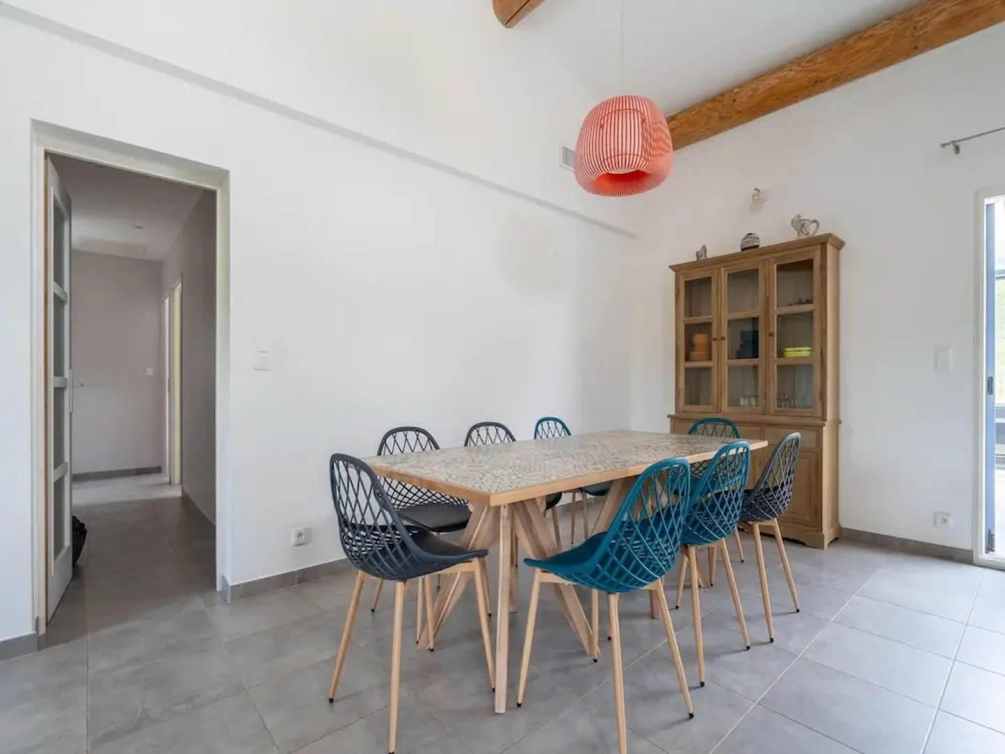 Cosy Holiday Home With Pool