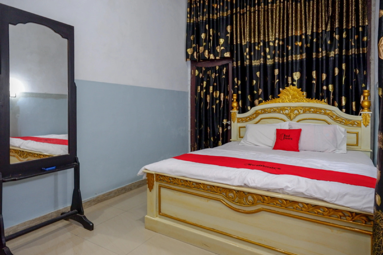 RedDoorz @ Wangi Wangi Island Wakatobi