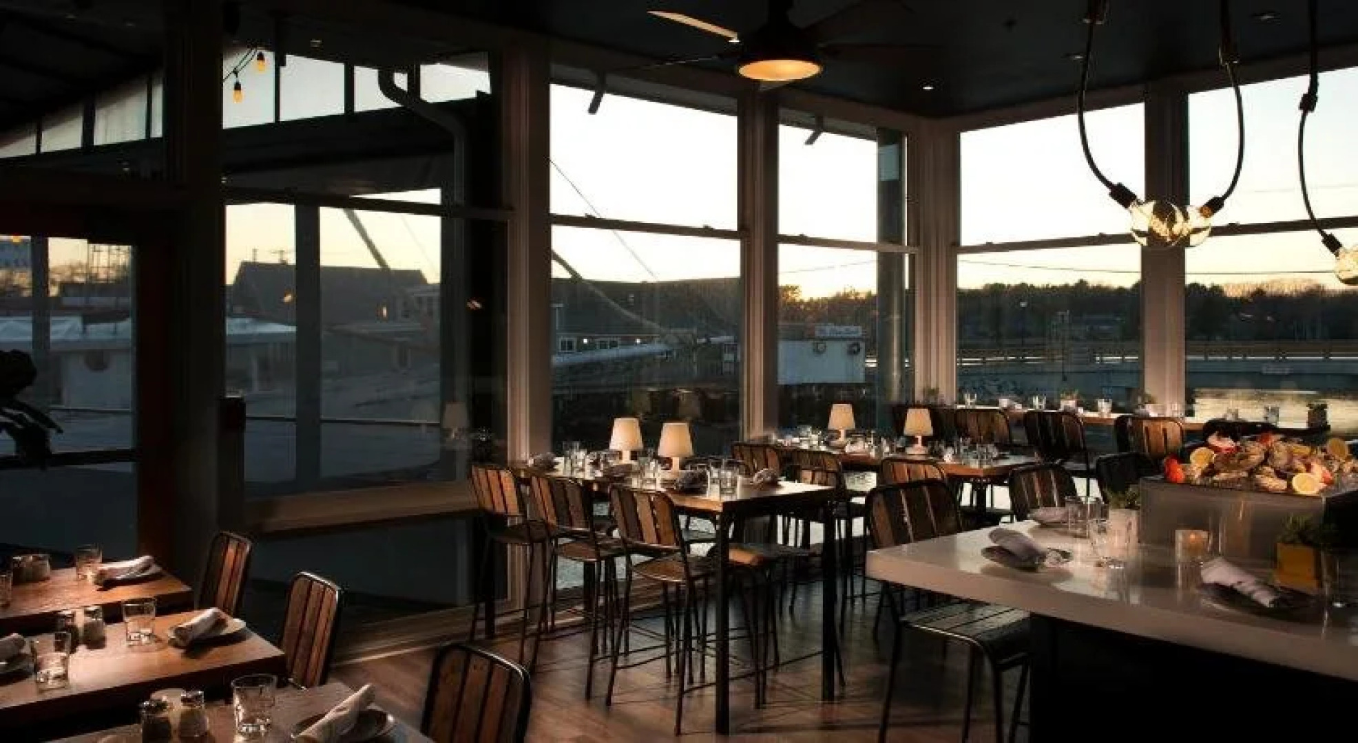 The Boathouse Waterfront Hotel & Marina