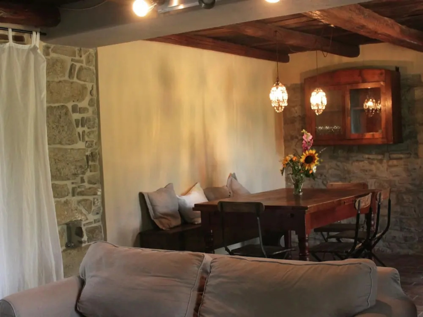 Lavish Villa in Imola Amid the Forest