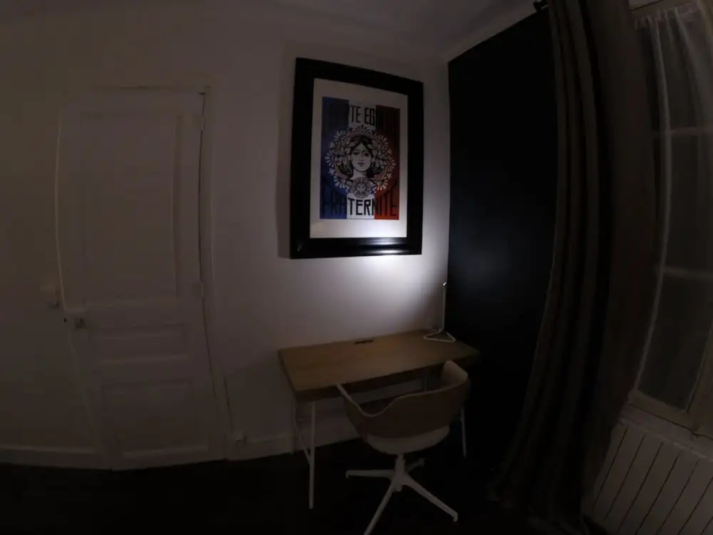 Fonty Cosy  Yard side ground floor