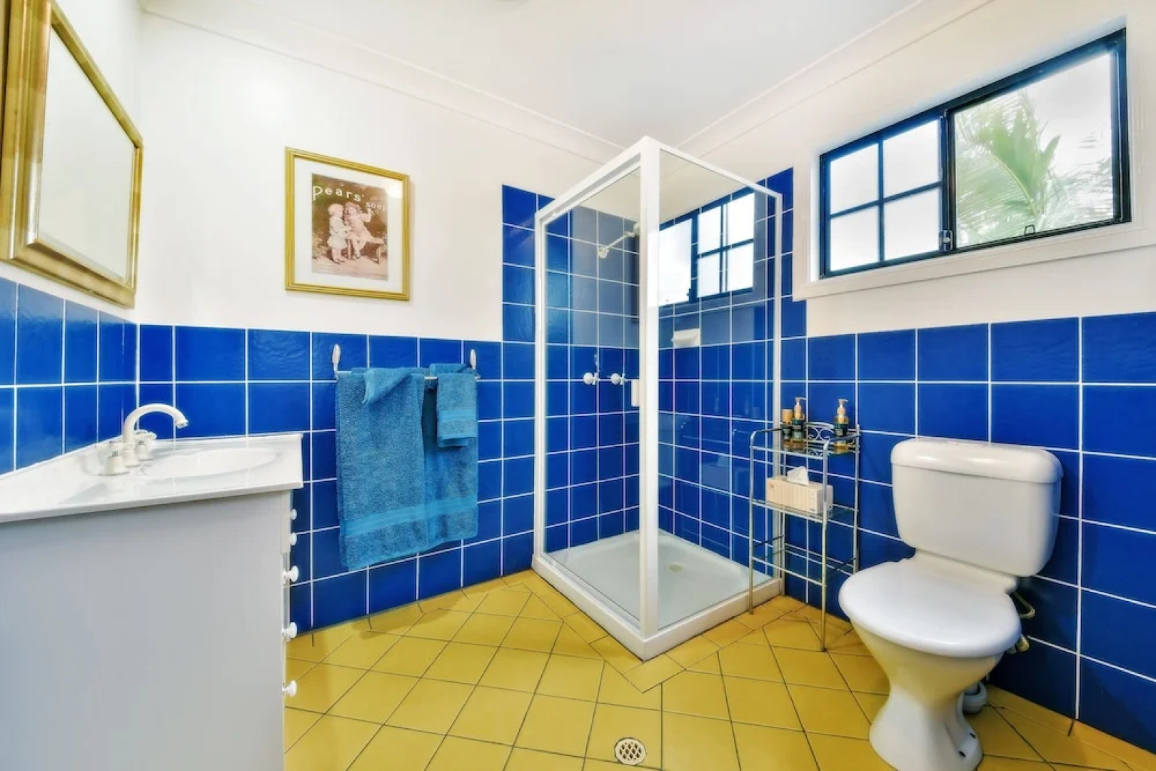 Mount Mee Country Inn Bed & Breakfast