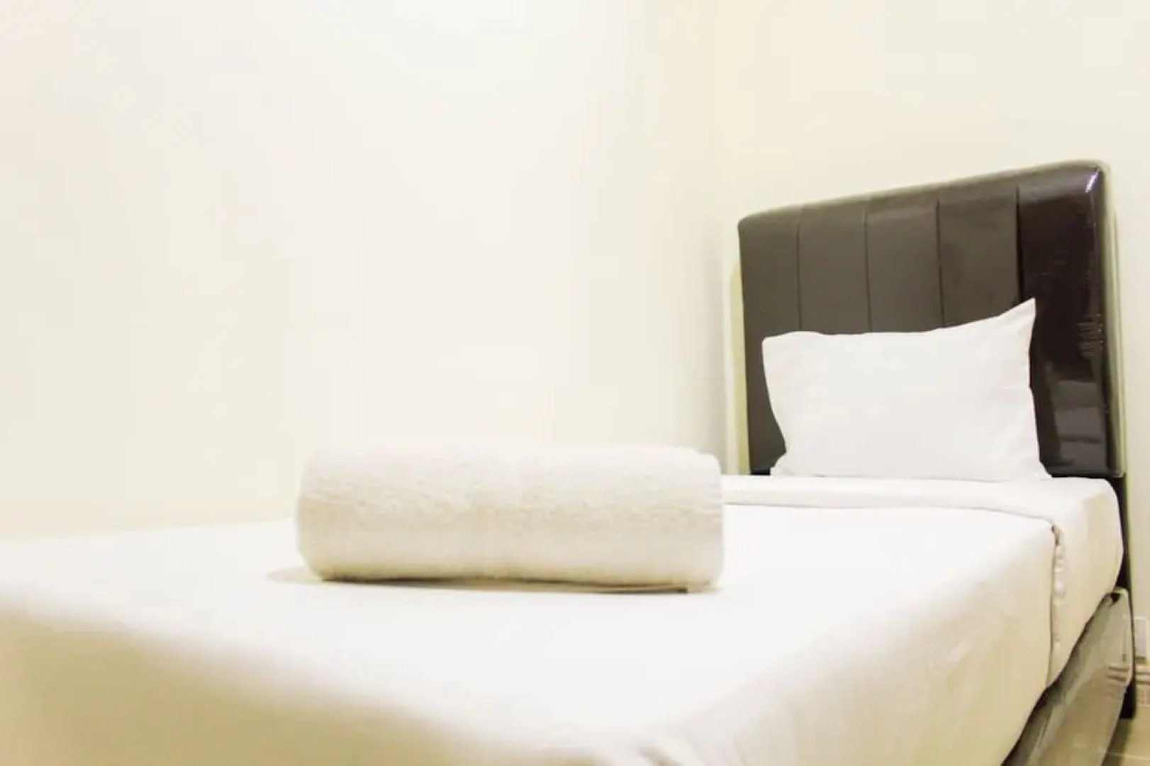 Homey And Enjoy 2Br Apartment At Meikarta