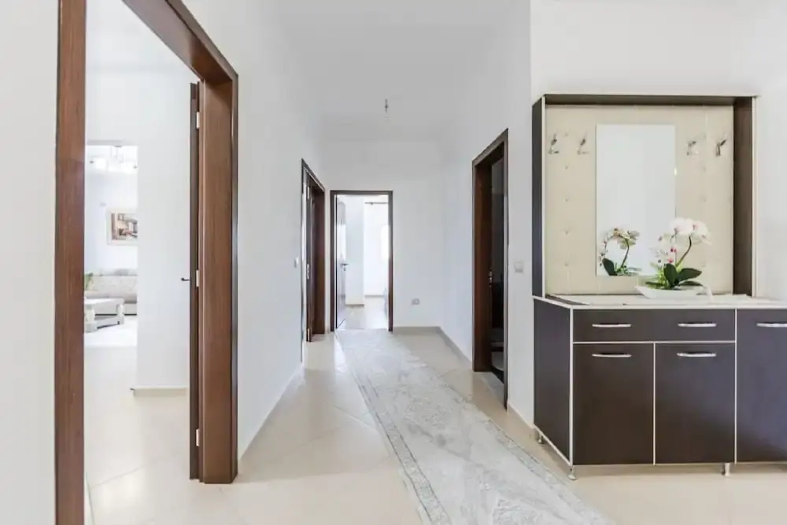 Hometown Apartment 2