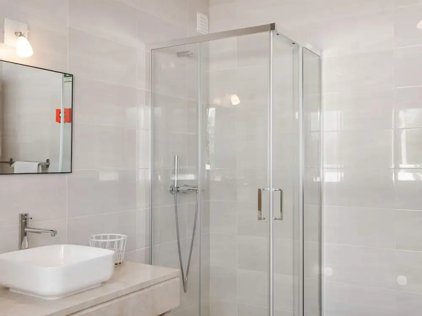 Modern Holiday Home in Lisbon With Private Pool & Jacuzzi! Ncasa Aurélie