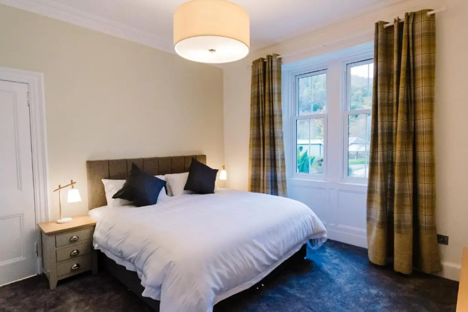 Erigmore Cottage - A cosy cottage located in a countryside park with WIFI and access to swimming pool