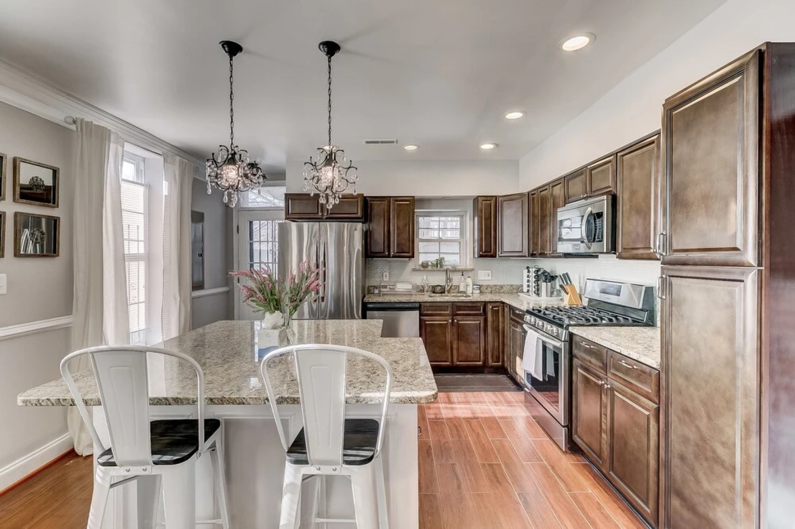 Luxury Home Steps From Convcenter&stadiums&harbor