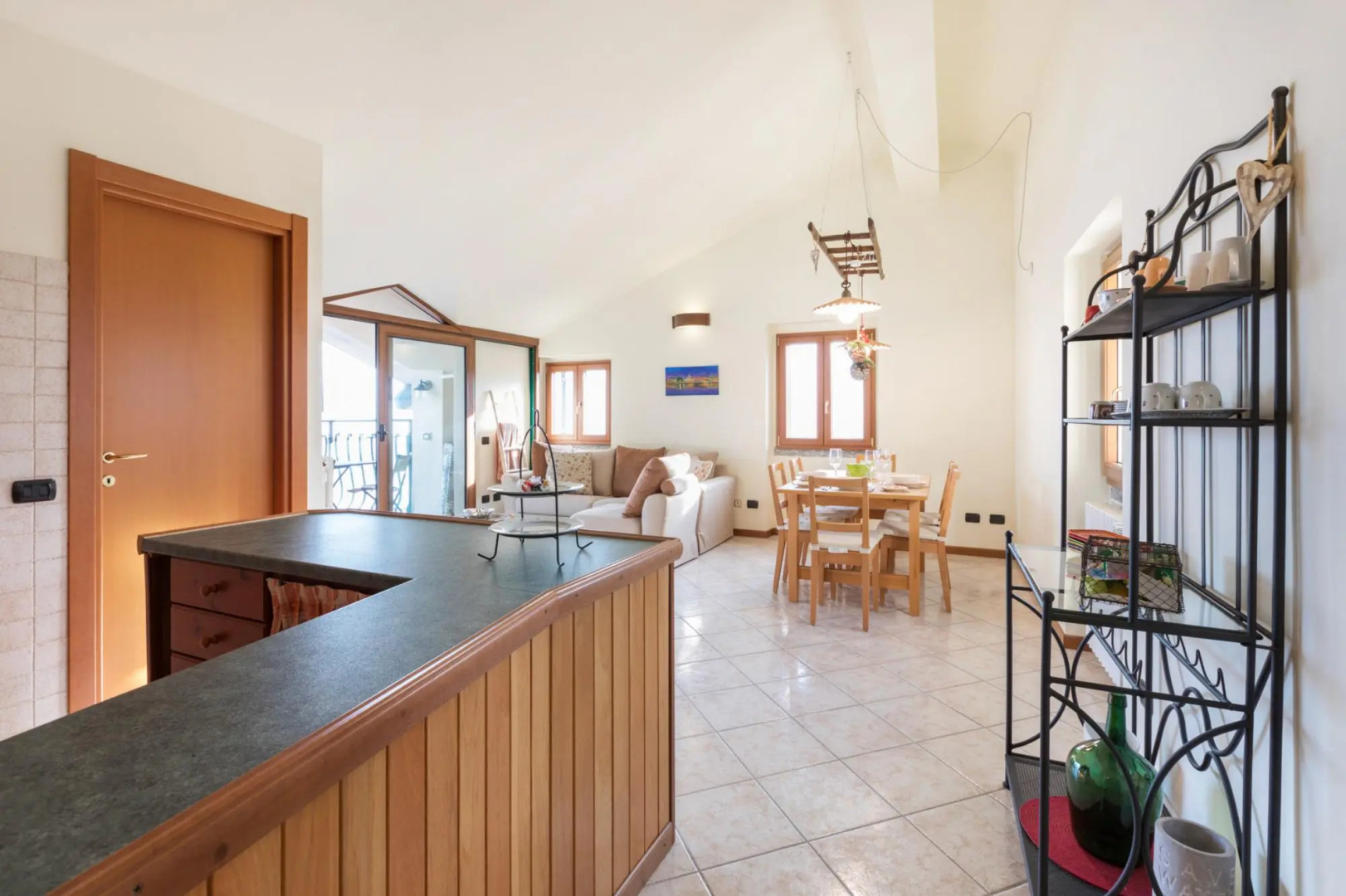 Civenna Lake View in Civenna