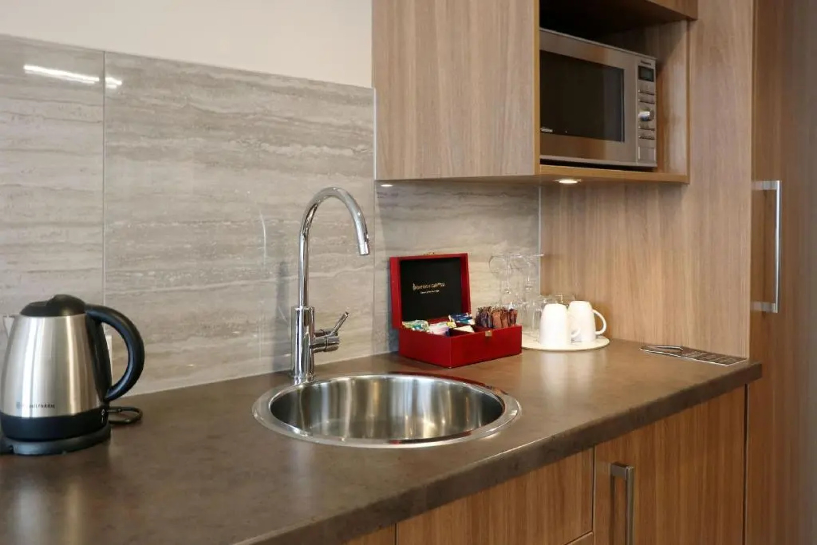 The Victoria Hotel Dunedin