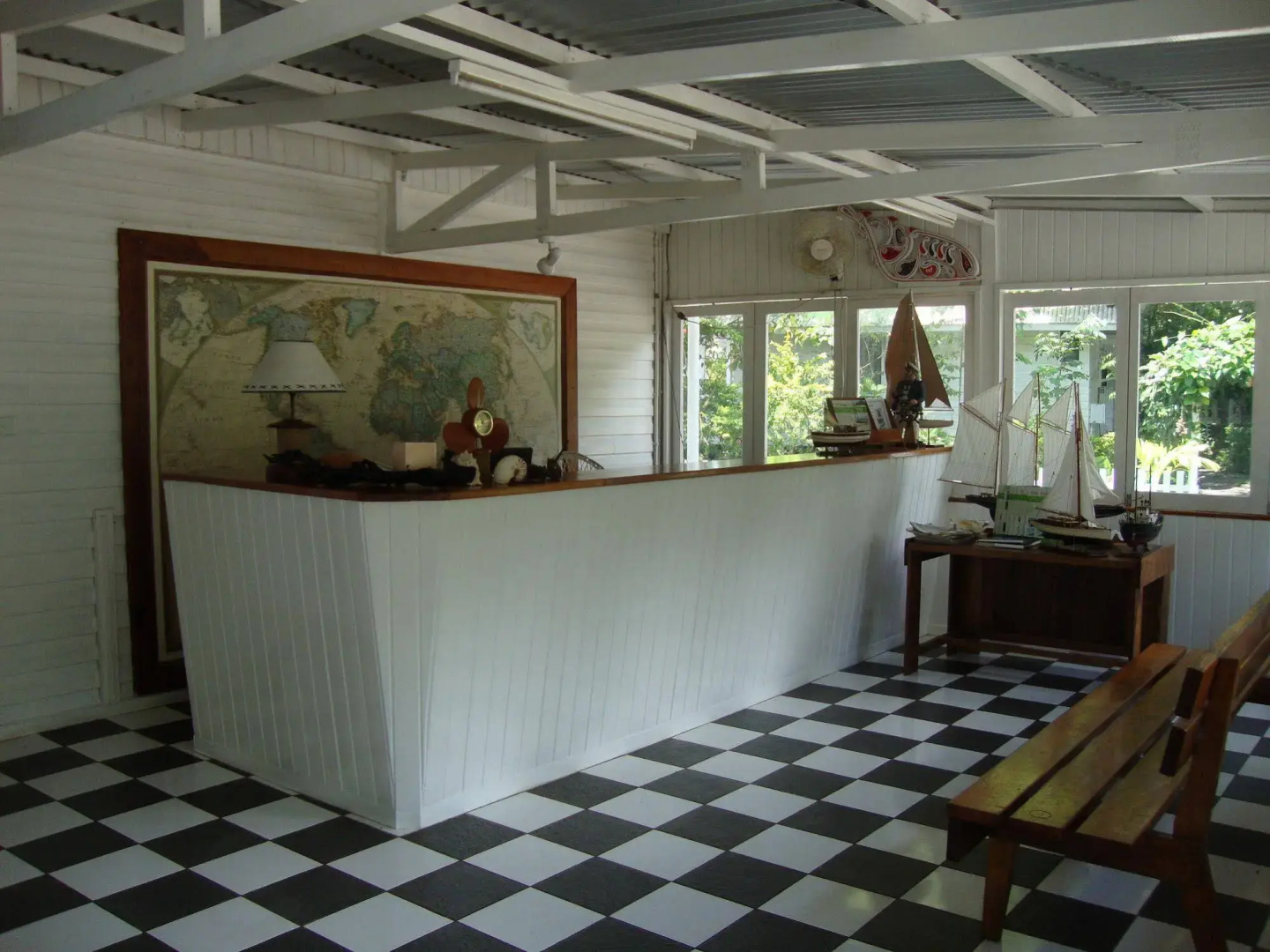 Driftwood Resort