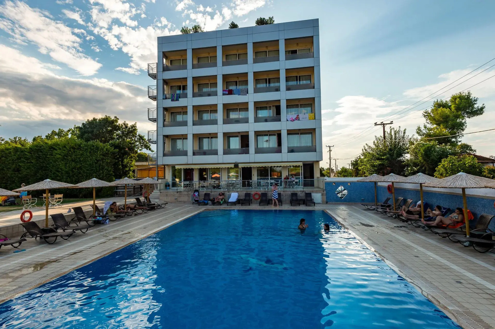 Dolphin Resort Hotel & Conference