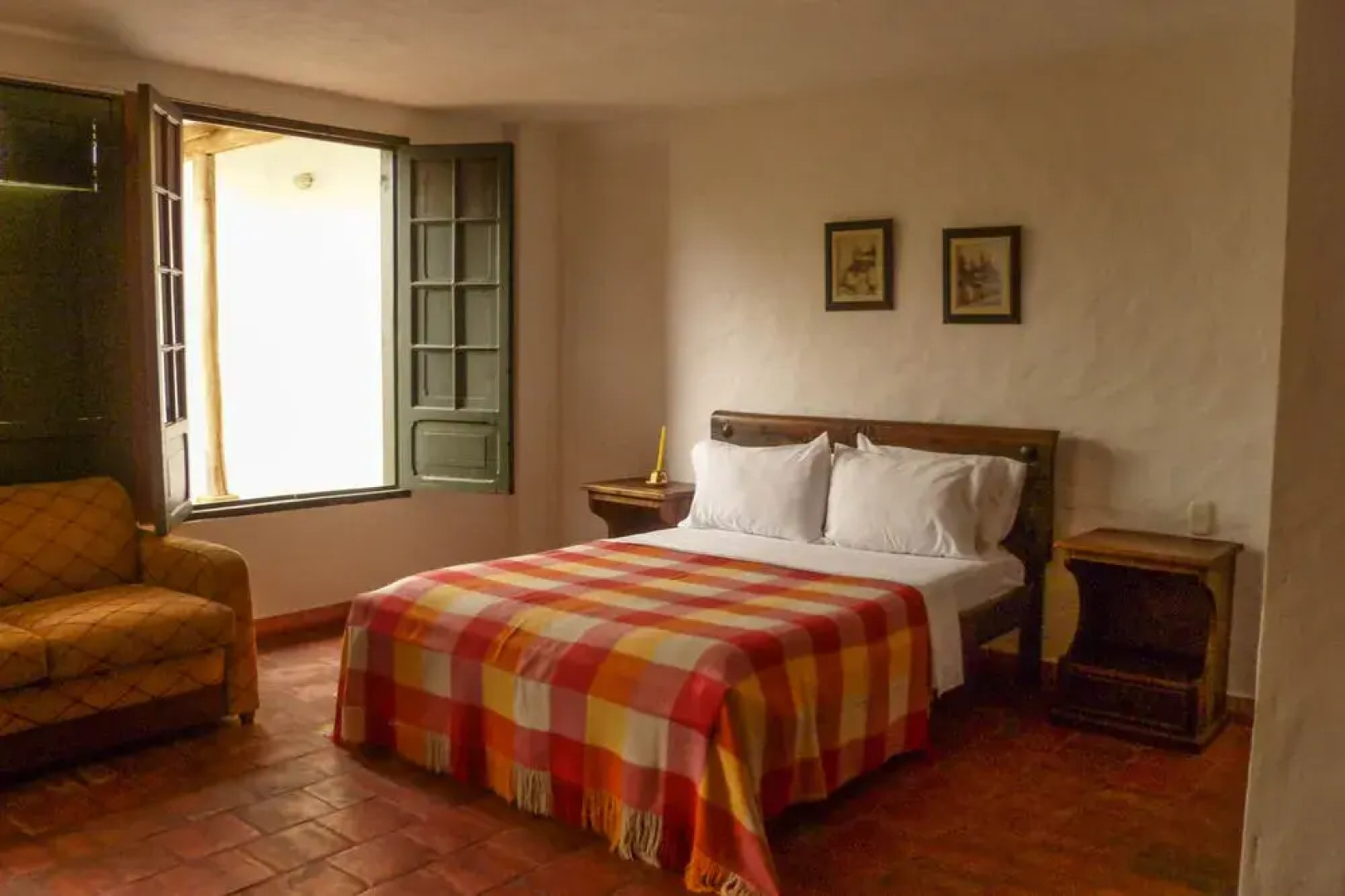 Hotel Mision Santa Barbara RNT 4799